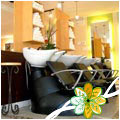 Lavabo et serviettes de coiffure Lavabo et serviettes de coiffure